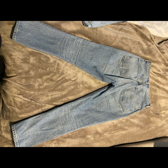 Riley High Rise Straight Crop - Picture 3 of 4